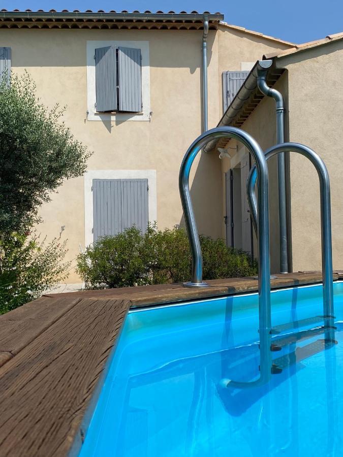 Chambre D'Hotes Le Jardin Des Cigales Bed & Breakfast โอบิยอง ภายนอก รูปภาพ